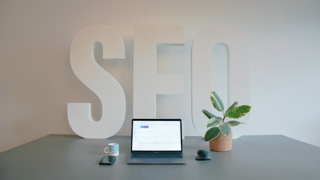 4 Ways to Optimize a Business Website for SEO 1